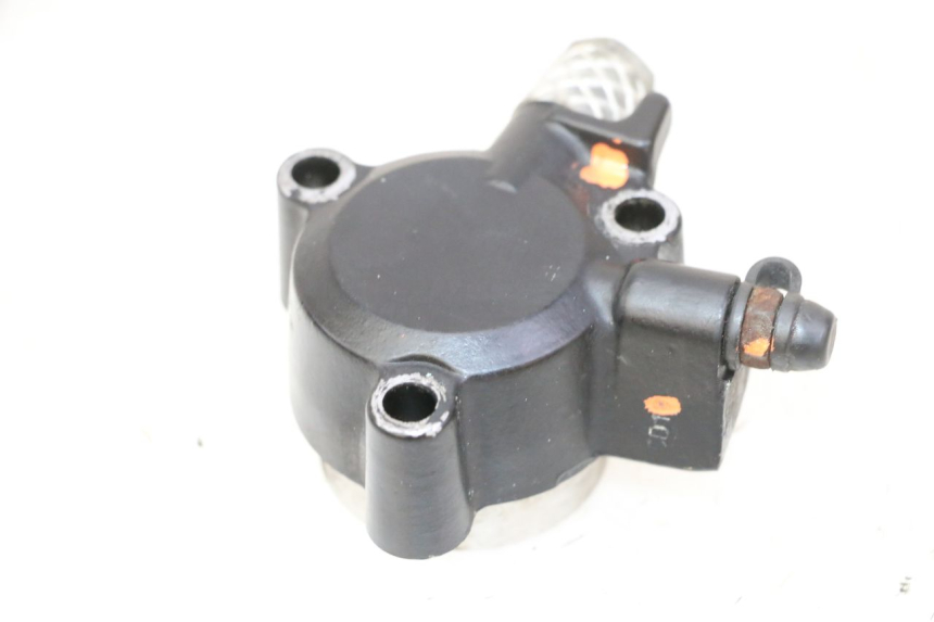 photo de CILINDRO RECEPTOR DE EMBRAGUE TRIUMPH SPRINT 900 (1995 - 1998) - Primer plano técnico