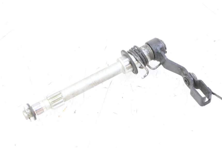 photo de CILINDRO RECEPTOR DE EMBRAGUE YAMAHA FZ6 FAZER S2 600 (2007 - 2011) - Primer plano técnico