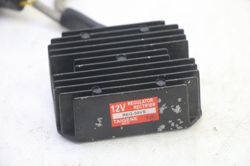 photo de REGULADOR DE CARGA QUADRO 4 4D 350 (2015 - 2018) - Zoom estado de uso