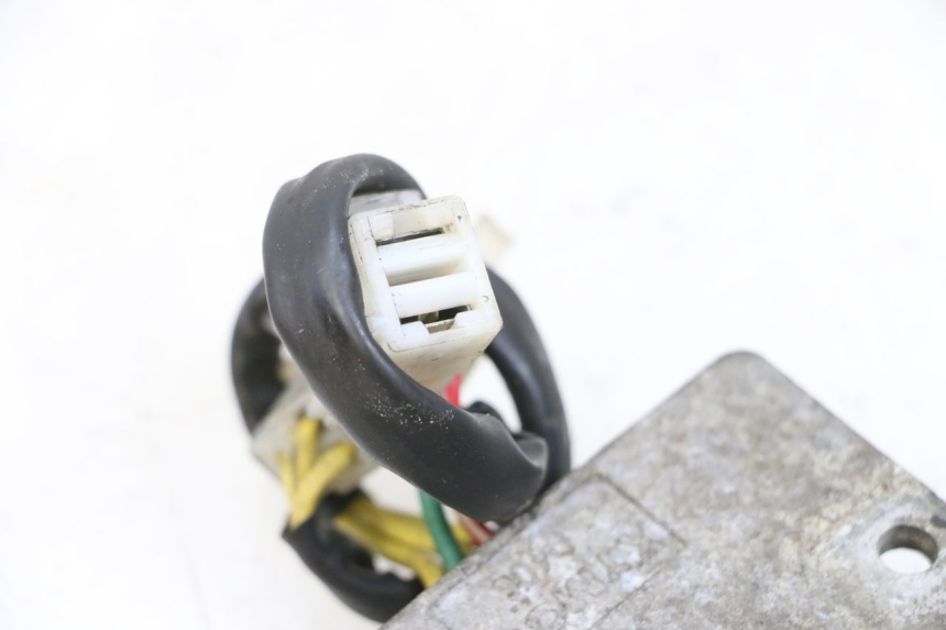 photo de REGULADOR ADIVA AD3 300 (2014 - 2020) - Otra perspectiva