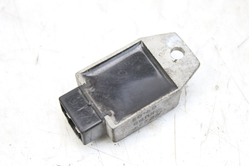 photo de REGULADOR DE CARGA KYMCO AGILITY 4T 50 (2005 - 2018) - Detalle de la pieza