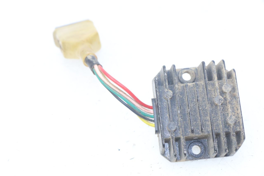 photo de REGULADOR DE CARGA KYMCO AGILITY RS 2T 50 (2009 - 2013) - Vista principal