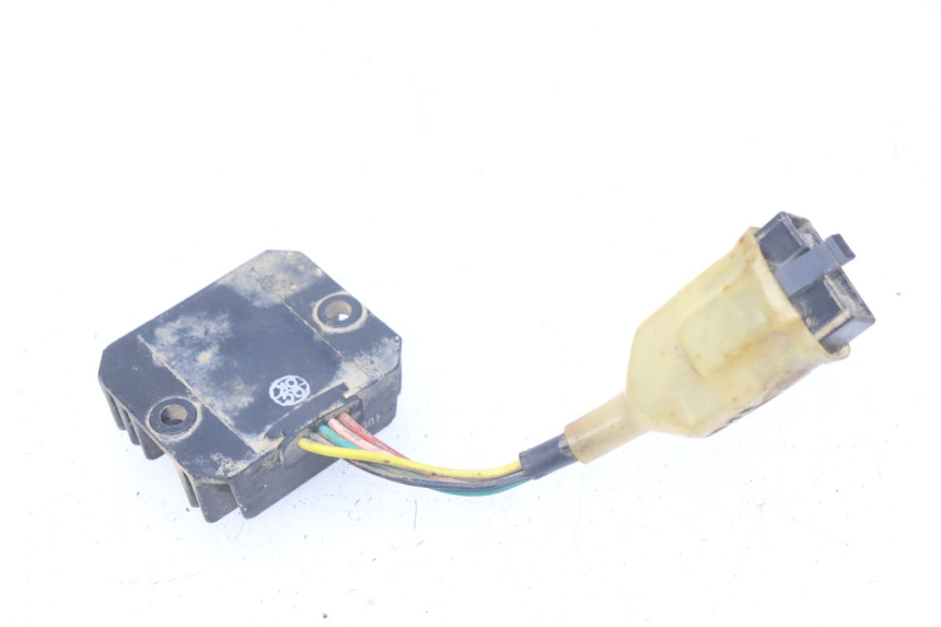 photo de REGULADOR DE CARGA KYMCO AGILITY RS 2T 50 (2009 - 2013) - Zoom estado de uso