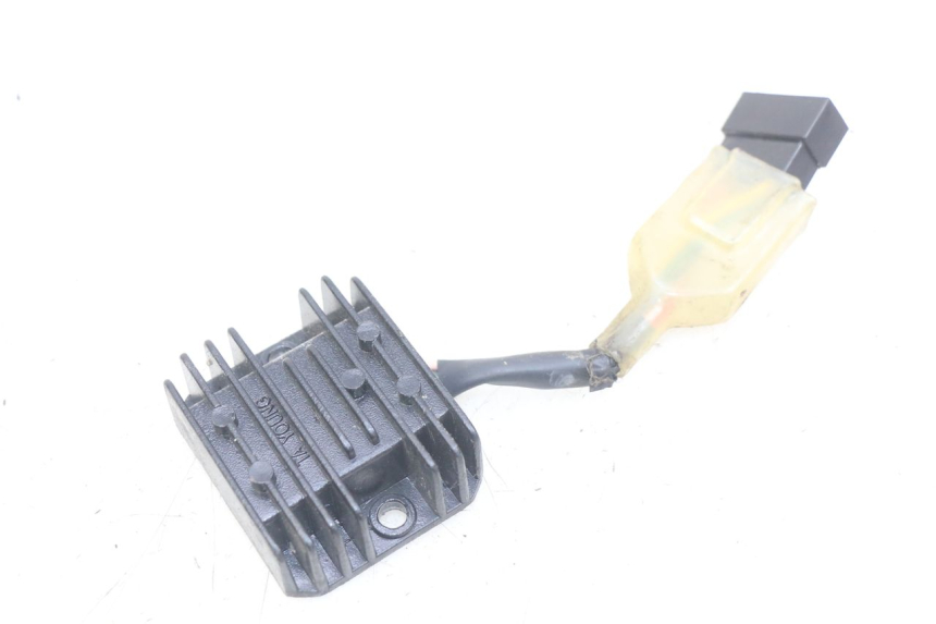 photo de REGULADOR DE CARGA KYMCO AGILITY RS 4T 50 (2009 - 2013) - Vista principal