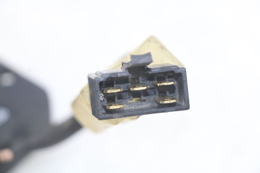 photo de REGULADOR DE CARGA KYMCO AGILITY RS 4T 50 (2009 - 2013) - Zoom estado de uso