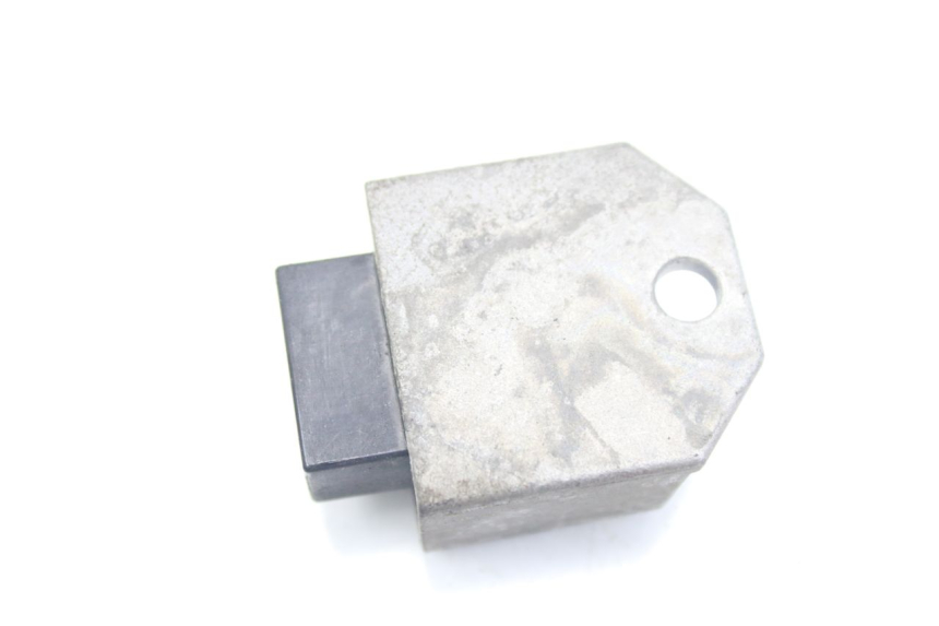 photo de REGULADOR DE CARGA HONDA BALI EX 100 (1996 - 2000) - Zoom estado de uso