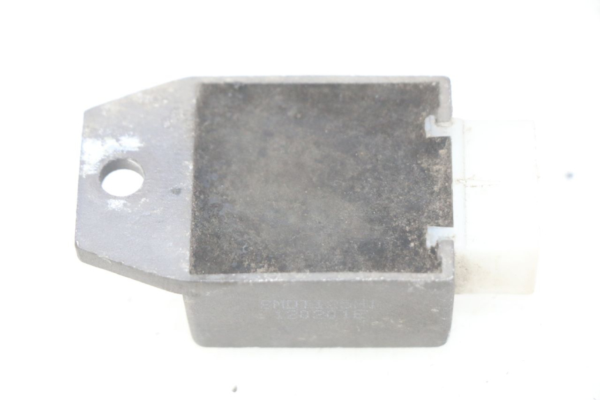 photo de REGULADOR DE CARGA TAOTAO BEATBOX 2 50 (2005 - 2017) - Zoom estado de uso