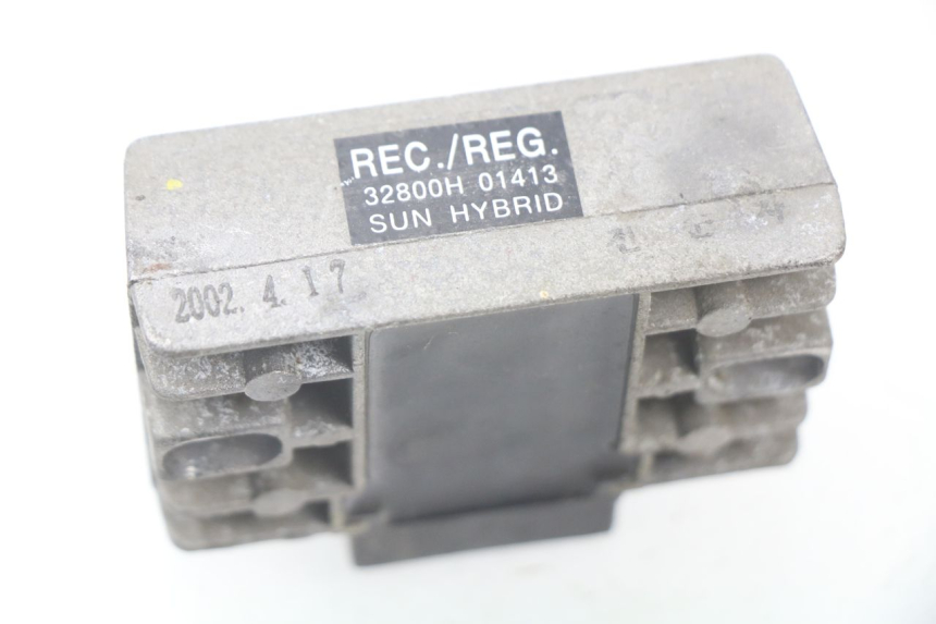 photo de REGULADOR PIAGGIO BEVERLY 125 (1998 - 2005) - Zoom estado de uso