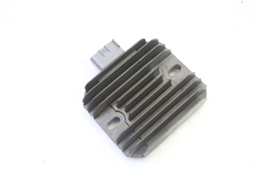 photo de REGULADOR DE CARGA SUZUKI BURGMAN 125 (2007 - 2014) - Vista principal