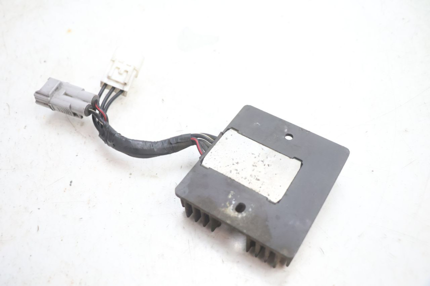 photo de REGULADOR SUZUKI BURGMAN EXECUTIVE ABS 650 (2006 - 2012) - Vista general del producto