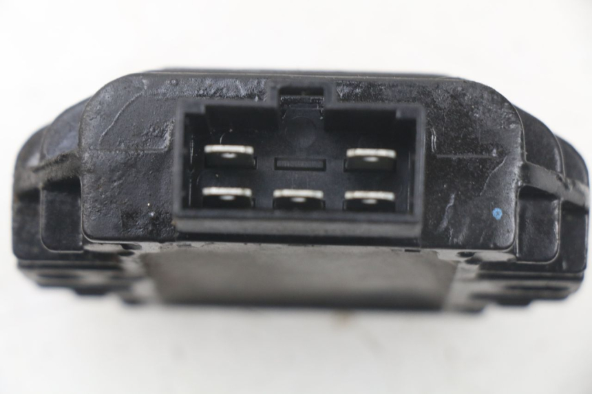 photo de REGULADOR DE CARGA YAMAHA BW'S BWS 125 (2010 - 2013) - Detalle de la pieza