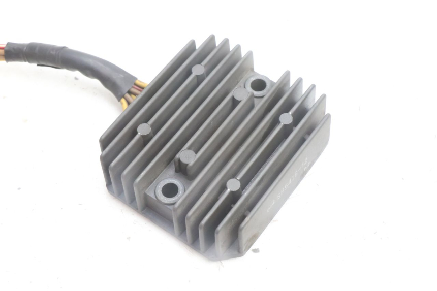 photo de REGULADOR BMW C1 125 (2000 - 2003) - Detalle de la pieza