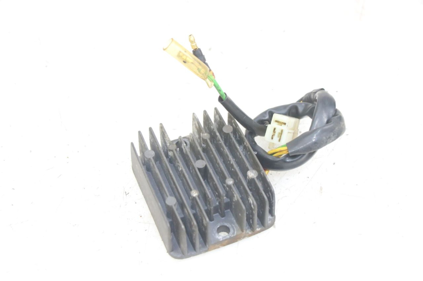 photo de REGULADOR DE CARGA HONDA CA REBEL 125 (1995 - 2001) - Otra perspectiva