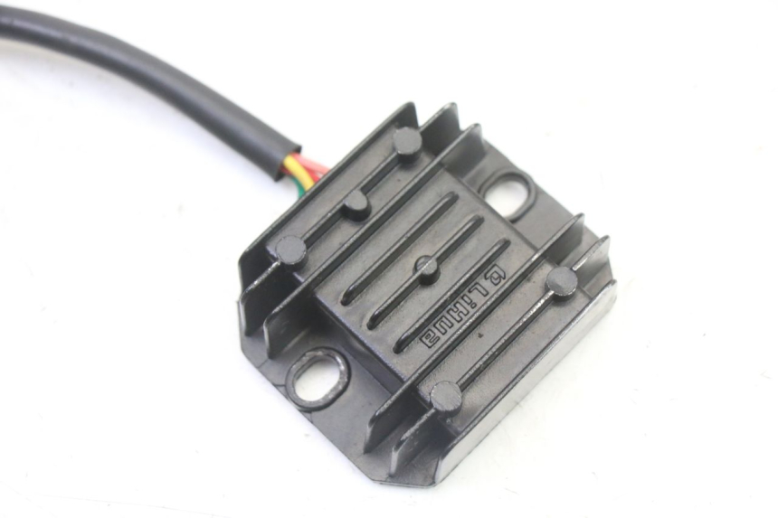 photo de REGULADOR DE CARGA ORCAL CAVARO 4T 50 (2019 - 2023) - Detalle de la pieza