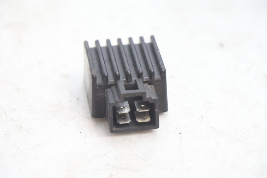 photo de REGULADOR TGB CITY RS 50 (2011 - 2016) - Zoom estado de uso