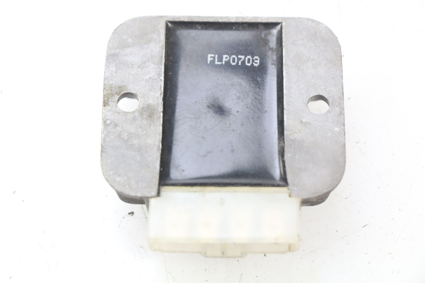 photo de REGULADOR REVATTO CITYONE 50 (2006 - 2008) - Zoom estado de uso