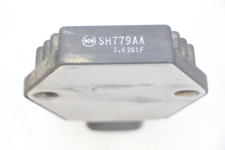 photo de REGULADOR DE CARGA HONDA CRF CR-F 450 (2009 - 2012) - Otra perspectiva