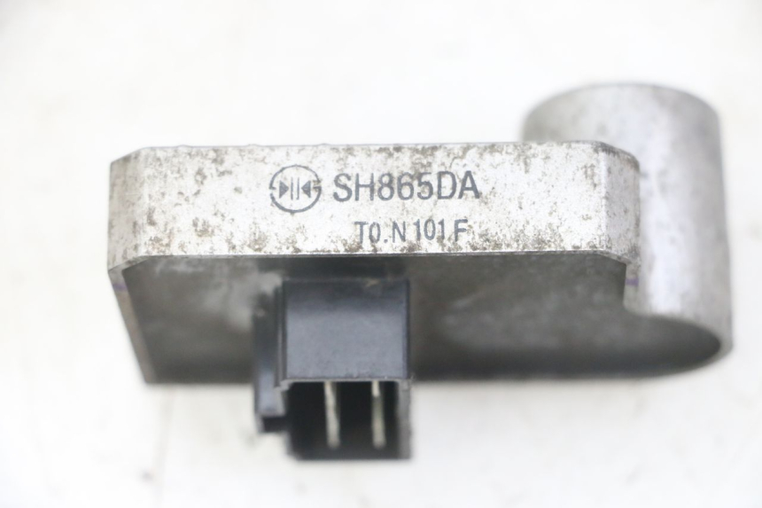 photo de REGULADOR HONDA CRF-F CRF F 110 (2019 - 2022) - Detalle de la pieza