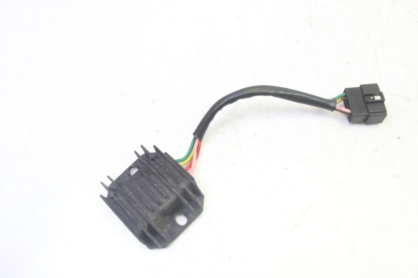 photo de REGULADOR DE CARGA SYM CROX 4T 50 (2016 - 2023) - Vista principal