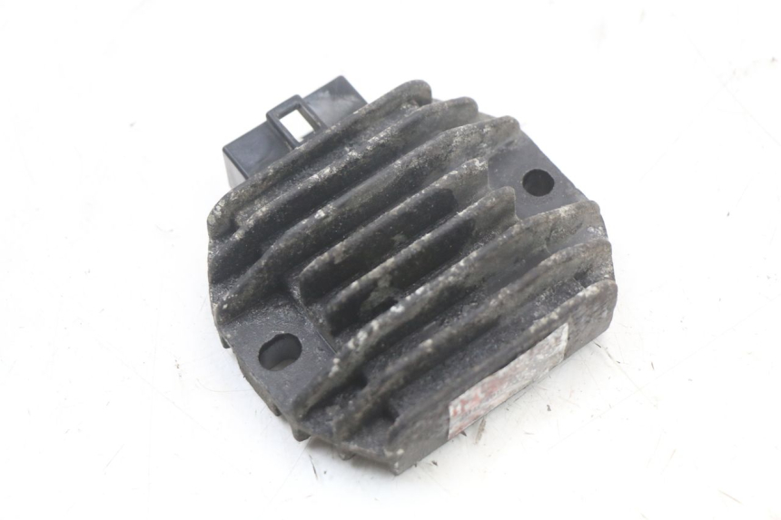 photo de REGULADOR DE CARGA YAMAHA CYGNUS X 125 (2004 - 2007) - Detalle de la pieza