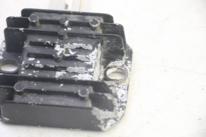 photo de REGULADOR DE CARGA LONGJIA DIGITA 4T 50 (2019 - 2022) - Otra perspectiva