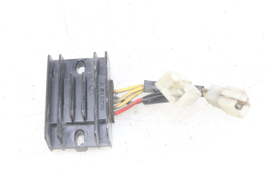 photo de REGULADOR DE CARGA PEUGEOT DJANGO 4T 50 (2014 - 2019) - Vista principal