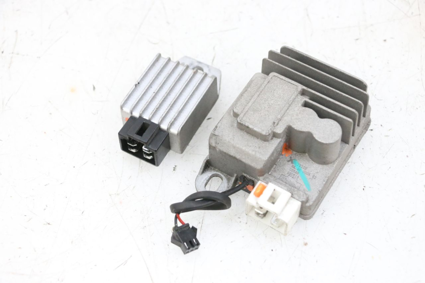 photo de REGULADOR SEGWAY NINEBOT E125S 1 (2022 - 2026) - Vista principal