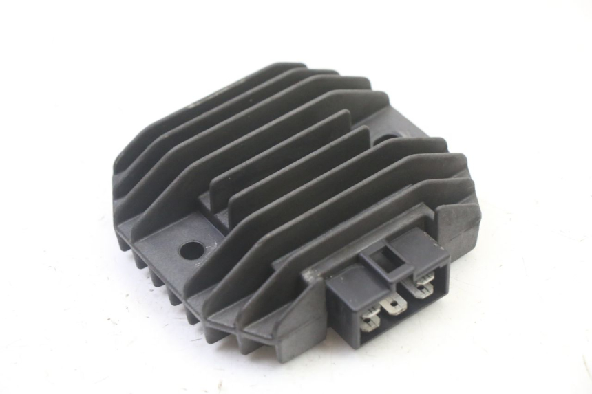 photo de REGULADOR PEUGEOT ELYSEO 125 (1999 - 2004) - Vista principal