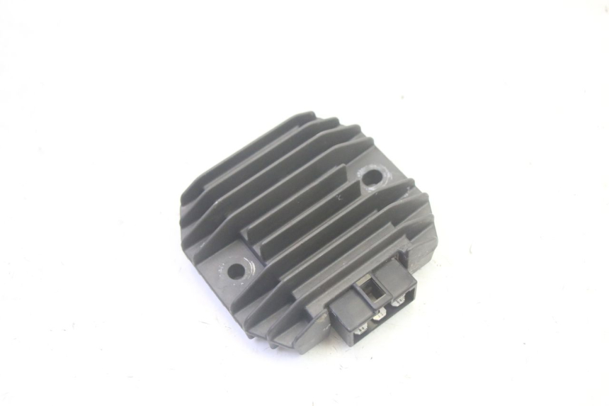 photo de REGULADOR PEUGEOT ELYSEO 125 (1999 - 2004) - Detalle de la pieza