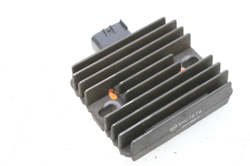 photo de REGULADOR DE CARGA KAWASAKI ER-6 ER6 F ABS 650 (2012 - 2016) - Vista general del producto