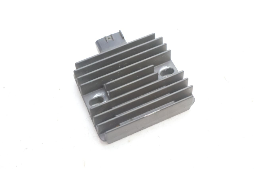 photo de REGULADOR KAWASAKI ER-6 ER6 N 650 (2005 - 2009) - Detalle de la pieza