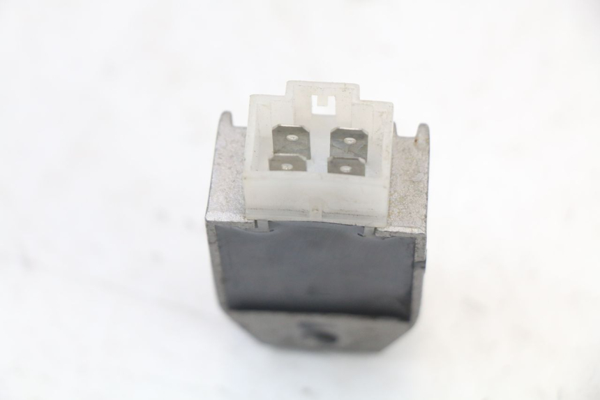 photo de REGULADOR EUROCKA RETRO 50 (2007 - 2014) - Zoom estado de uso