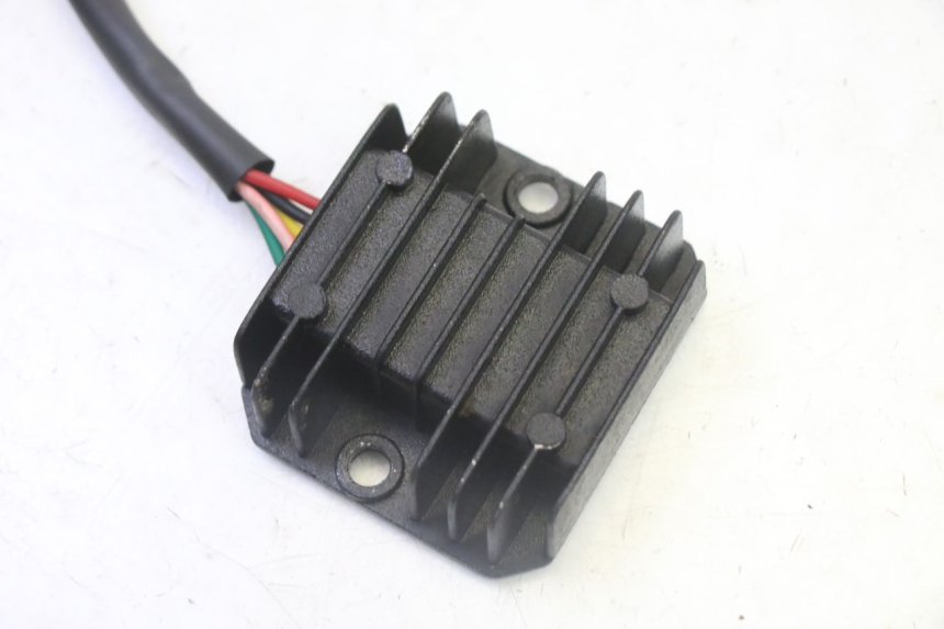 photo de REGULADOR STAHO FH 50 (2018 - 2019) - Detalle de la pieza