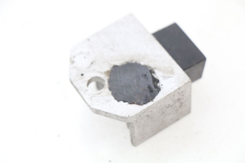 photo de REGULADOR DE CARGA SYM FIDDLE 2 50 (2008 - 2013) - Detalle de la pieza