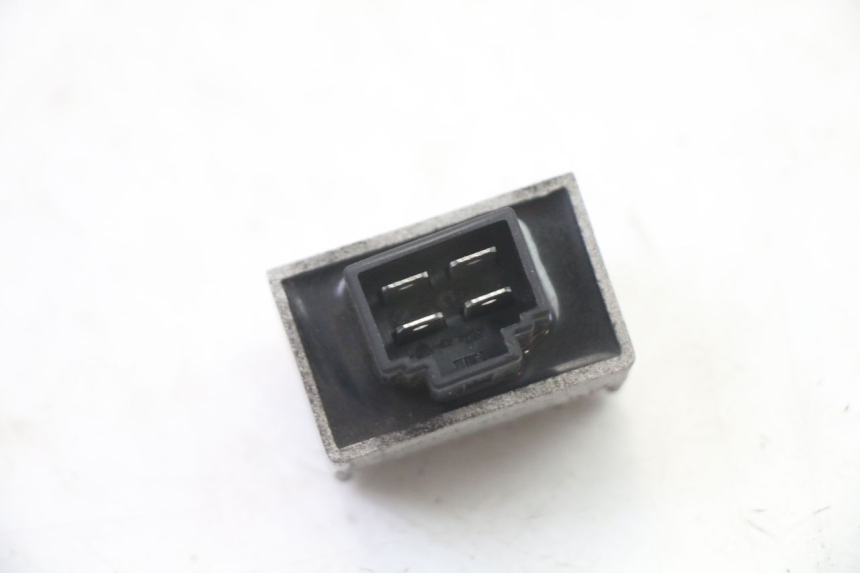 photo de REGULADOR SYM FIDDLE 2 S 125 (2012 - 2014) - Zoom estado de uso