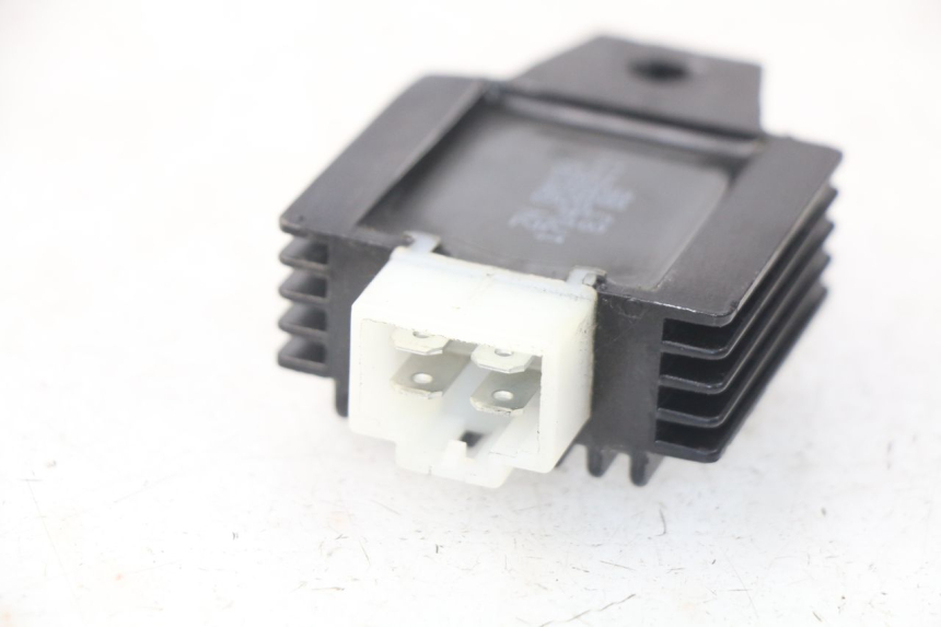 photo de REGULADOR EUROCKA FIFTY 50 (2013 - 2022) - Detalle de la pieza