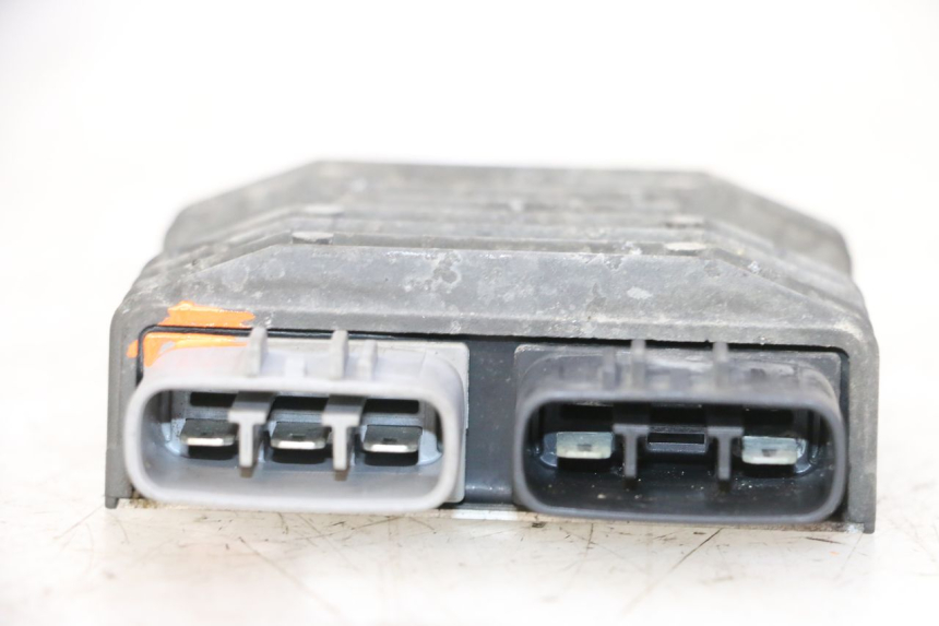 photo de REGULADOR DE CARGA YAMAHA FJR ABS 1300 (2006 - 2012) - Otra perspectiva