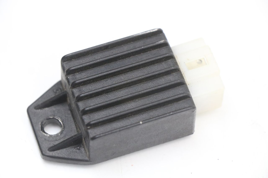 photo de REGULADOR DE CARGA TNT MOTOR GRIDO 2T 50 (2010 - 2019) - Detalle de la pieza