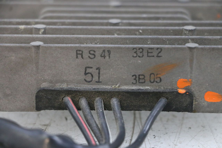 photo de REGULADOR SUZUKI GSXR GSX-R 1000 (2003 - 2004) - Detalle de la pieza