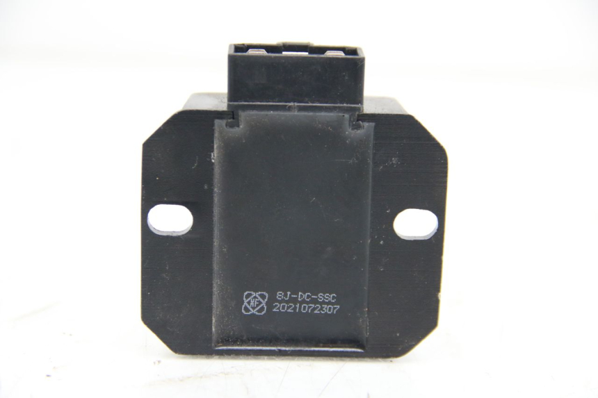 photo de REGULADOR DE CARGA JM MOTORS GT LINE 4T 50 (2021 - 2023) - Zoom estado de uso