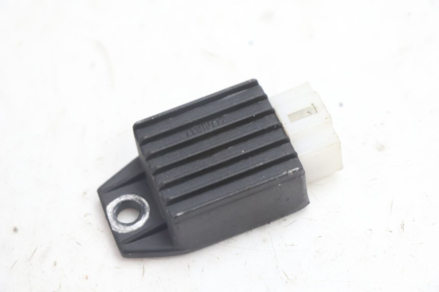 photo de REGULADOR DE CARGA EUROCKA GTR 50 (2007 - 2017) - Detalle de la pieza