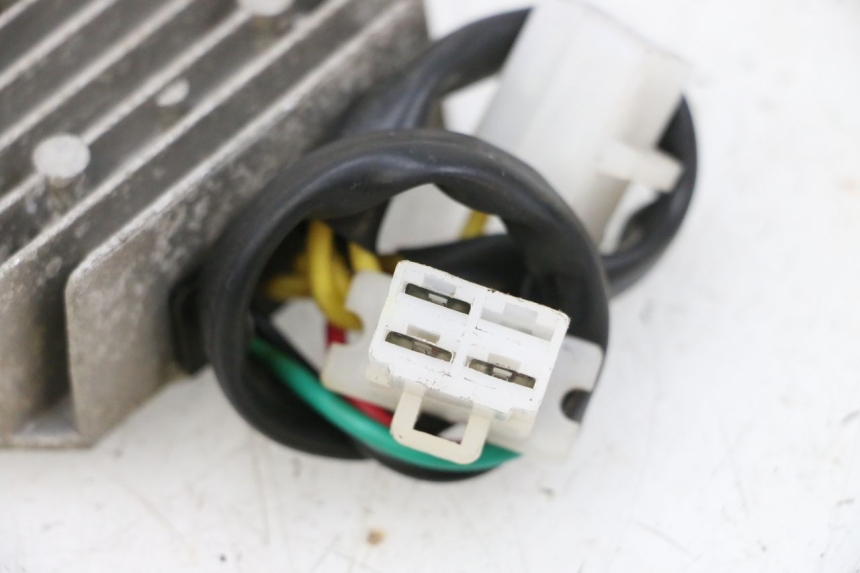 photo de REGULADOR JM MOTORS GTS 125 (2015 - 2019) - Otra perspectiva