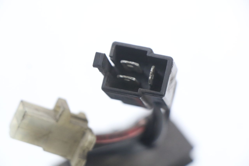 photo de REGULADOR SUZUKI GZ MARAUDER 125 (1998 - 2004) - Vista general del producto