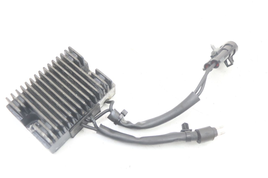 photo de REGULADOR HARLEY DAVIDSON SPORTSTER XL CUSTOM 883 (1999 - 2006) - Vista principal