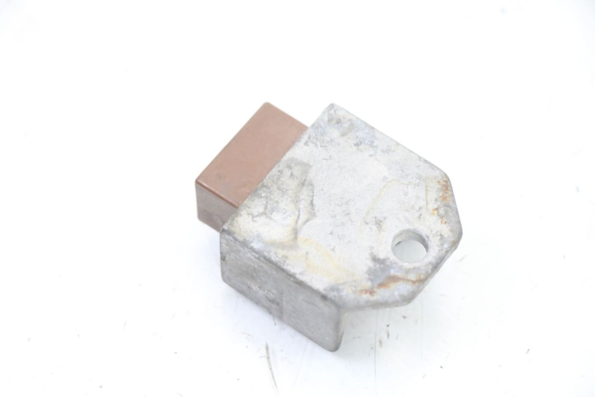 photo de REGULADOR DE CARGA HONDA SCV LEAD 100 (2003 - 2007) - Otra perspectiva