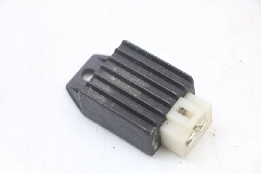 photo de REGULADOR KEEWAY HURRICANE 50 (2006 - 2019) - Vista principal