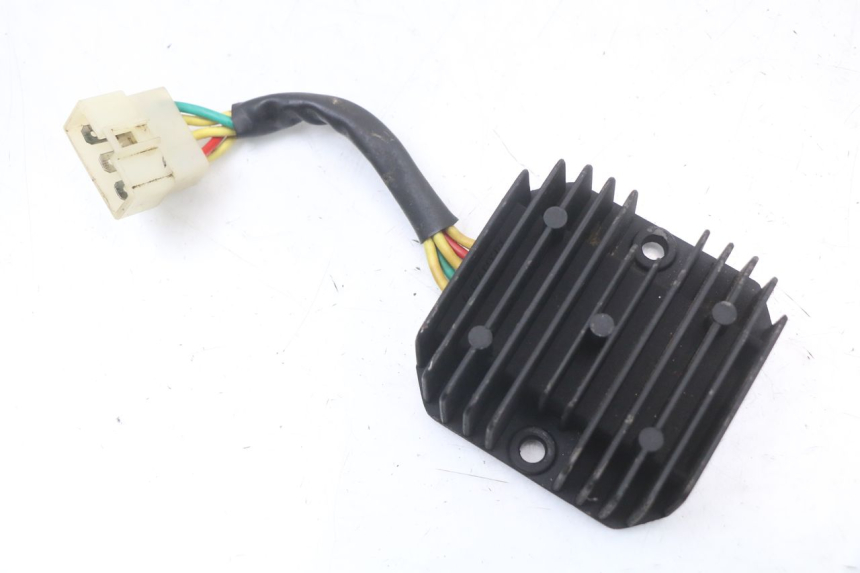 photo de REGULADOR HYTRACK HY S 4X4 410 (2013 - 2016) - Vista principal