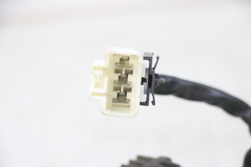 photo de REGULADOR PIAGGIO IE MP3 YOURBAN 300 (2011 - 2016) - Primer plano técnico