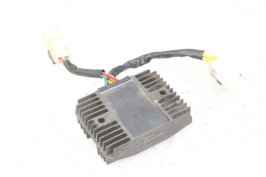 photo de REGULADOR PIAGGIO IE MP3 YOURBAN 300 (2011 - 2016) - Vista general del producto