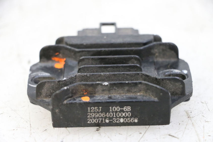 photo de REGULADOR KEEWAY K-LIGHT KLIGHT 125 (2018 - 2025) - Otra perspectiva